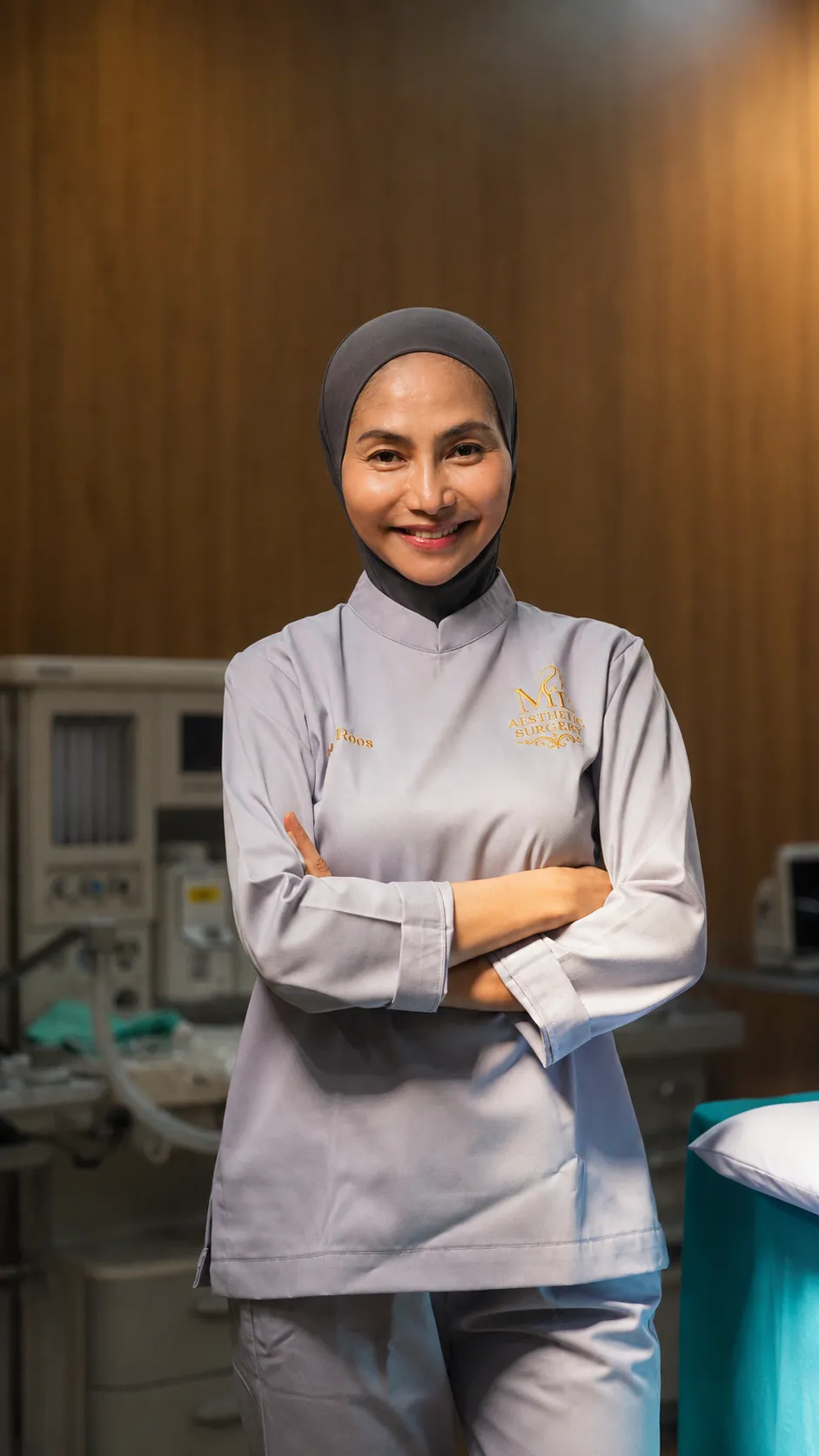 dr. Roosanie Patria Murti, Sp.B, M.Kes
